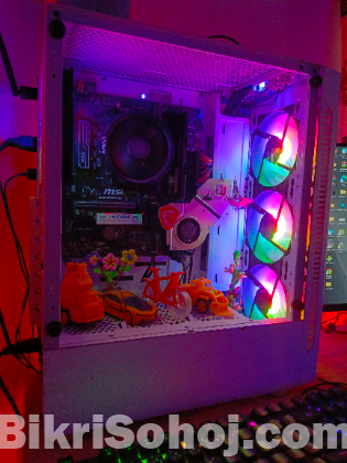 desktop computer (Gaming Type)